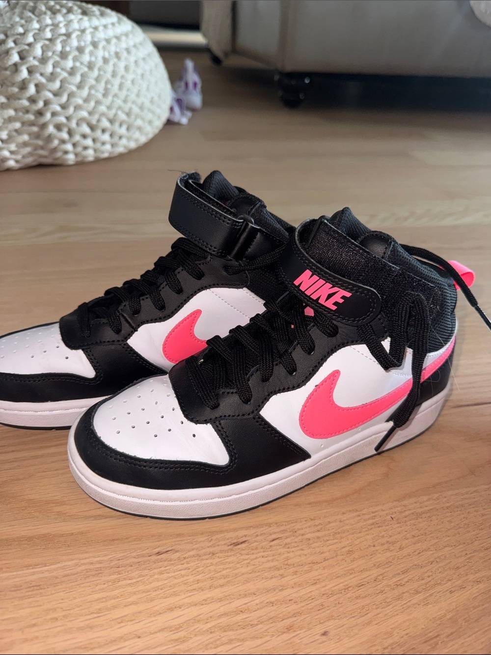 Nike Kids High-Top Sneakers in Black, White & Pink